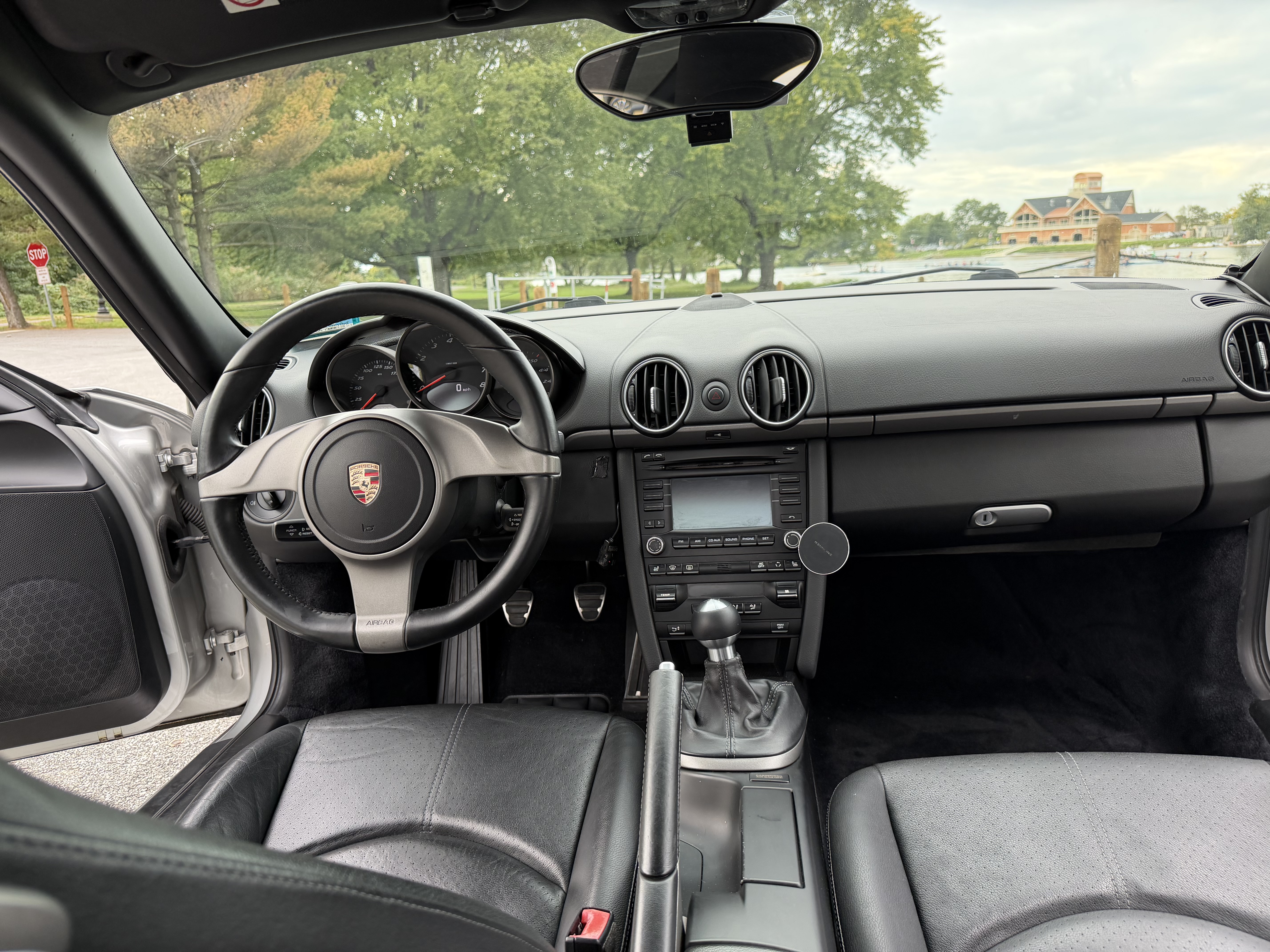 Used 2010 Porsche Cayman RWD image 18