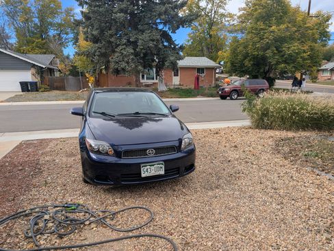 Used 2010 Scion tC image 1