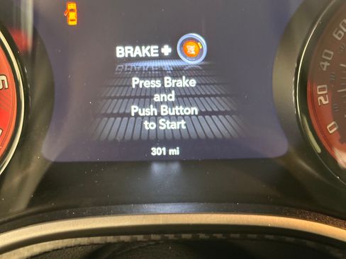 Used 2023 Dodge Challenger SRT Hellcat Redeye image 6