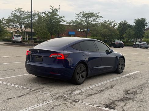 Used 2022 Tesla Model 3 RWD image 10