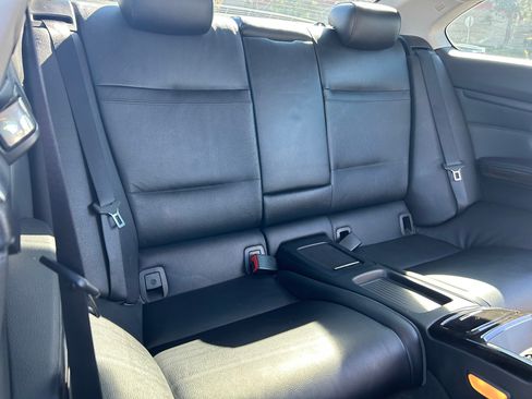 Used 2011 BMW 328i Coupe image 15