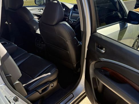 Used 2015 Acura MDX FWD w/ Technology Package image 2