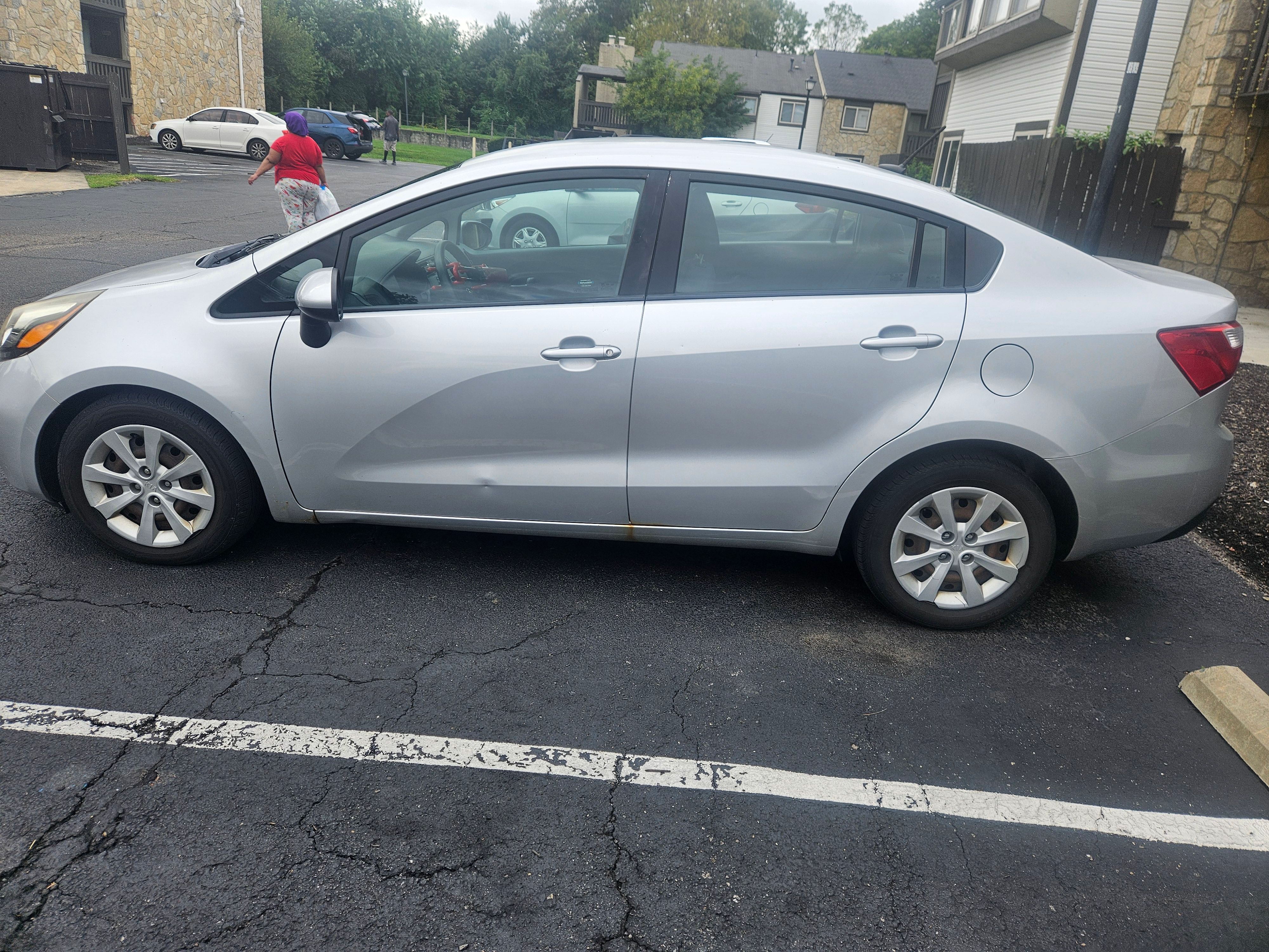 Used 2013 Kia Rio LX w/ PWR Pkg FWD image 9