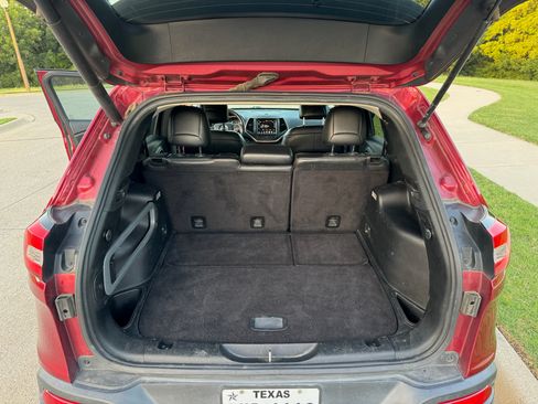 Used 2015 Jeep Cherokee Limited w/ Luxury Group image 31