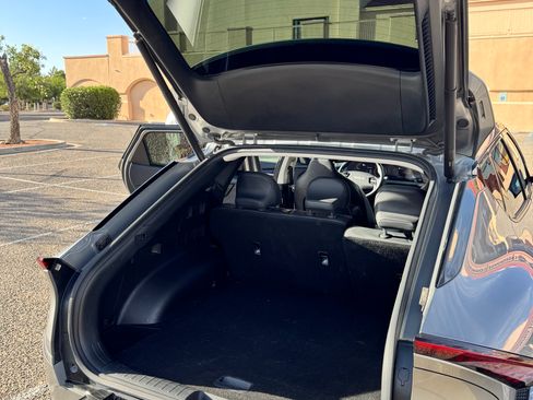 Used 2022 Kia EV6 Wind RWD image 10