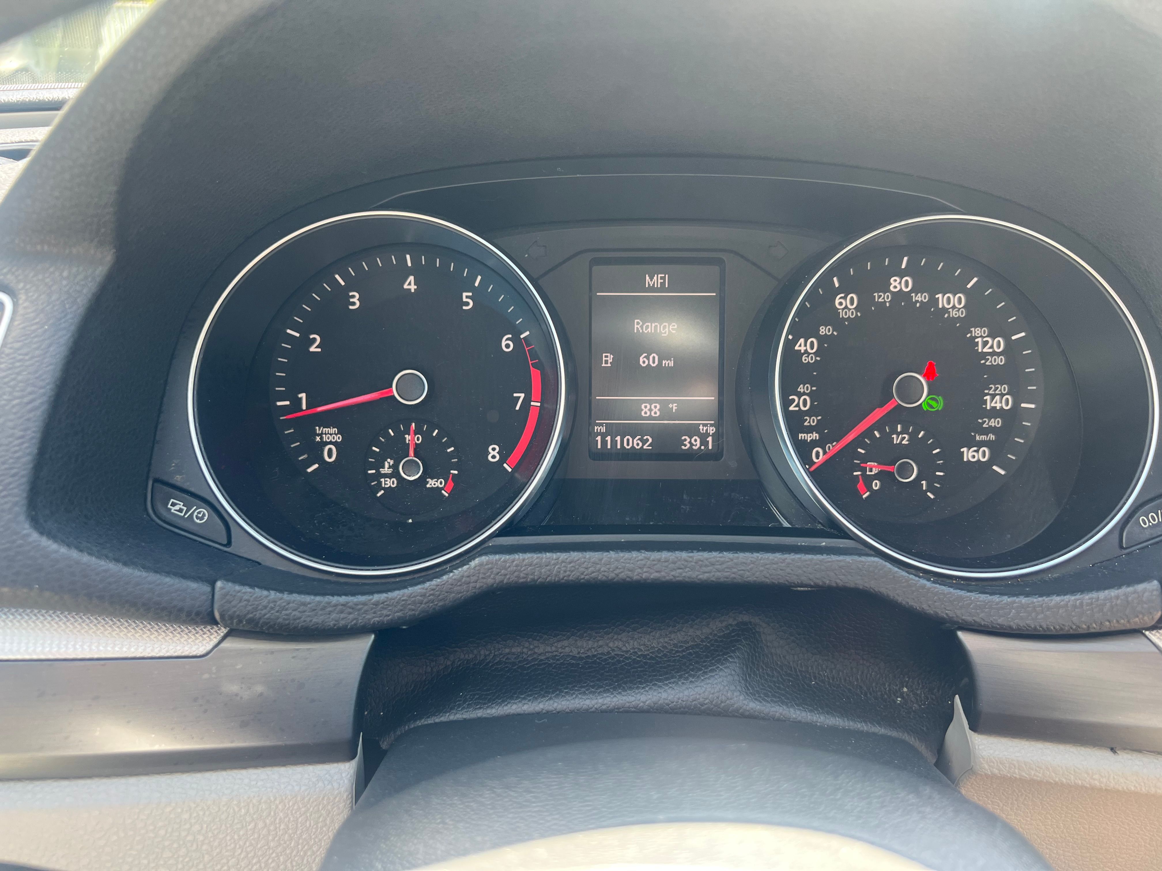 Used 2018 Volkswagen Passat 2.0T R-Line FWD image 8