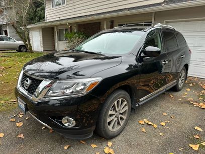 Used 2015 Nissan Pathfinder SL w/ SL Premium Package