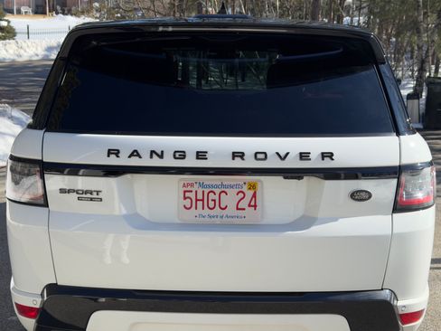 Used 2021 Land Rover Range Rover Sport HSE Dynamic image 5