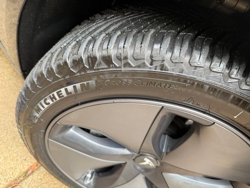 Used 2019 Tesla Model 3 Long Range image 17