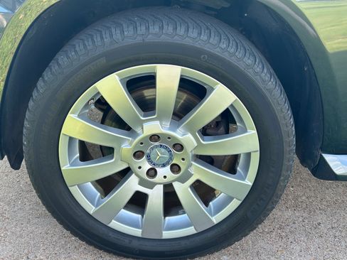 Used 2010 Mercedes-Benz GLK 350 2WD image 16