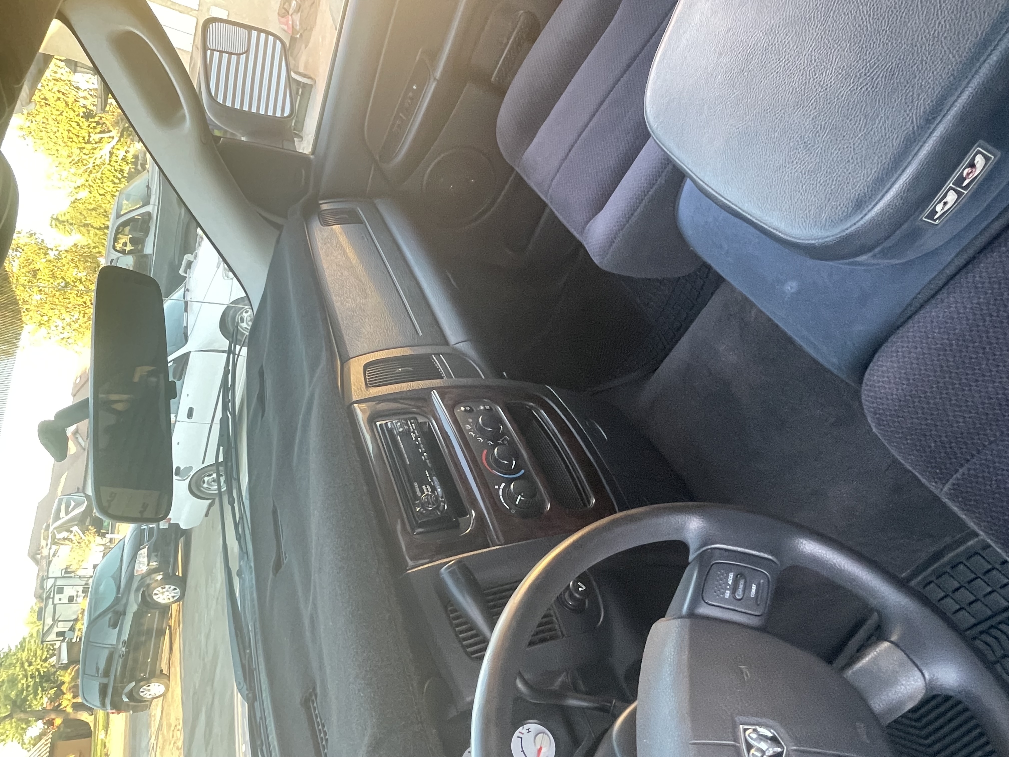 Used 2004 Dodge Ram 1500 Truck SLT RWD image 13