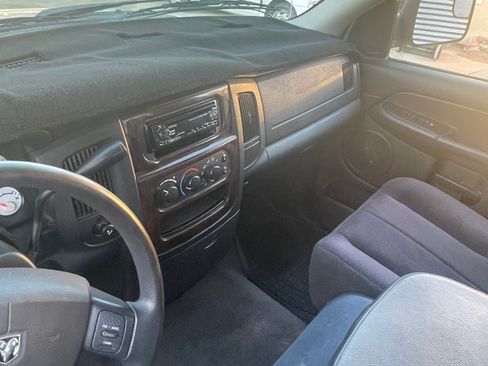 Used 2004 Dodge Ram 1500 Truck SLT image 13
