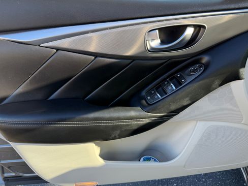 Used 2015 INFINITI Q50 2.0t w/ Moonroof Package image 11