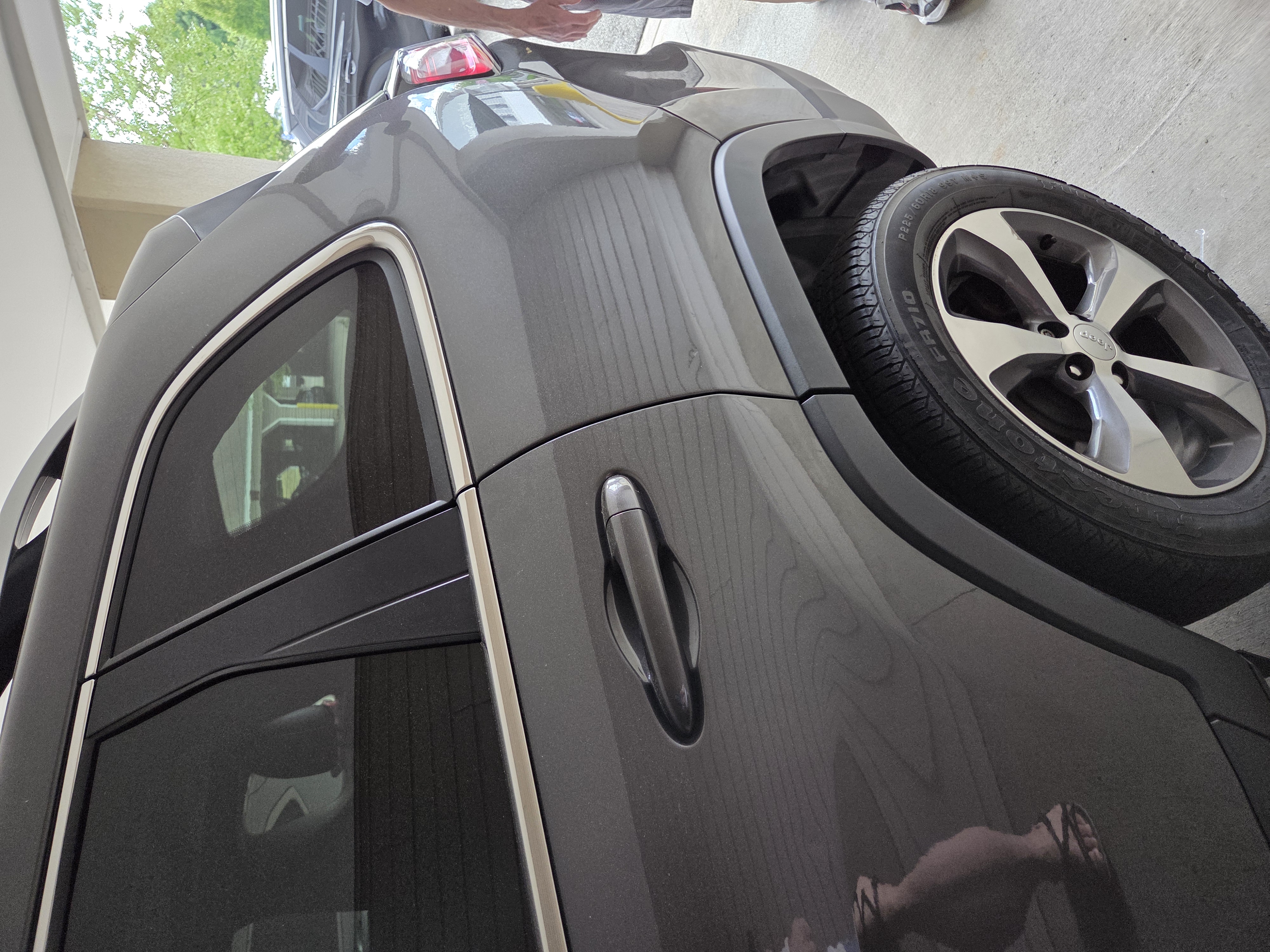 Used 2019 Jeep Cherokee Limited AWD/4WD image 14