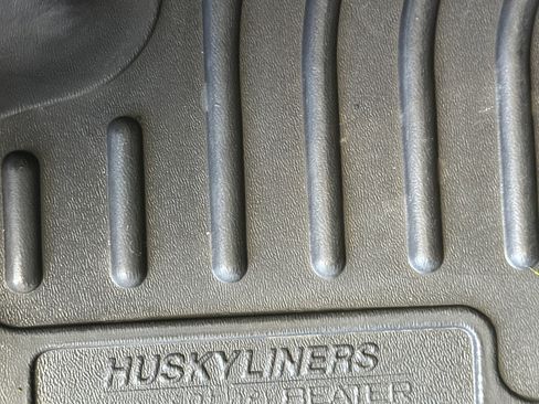 Used 2011 Kia Sorento LX image 26