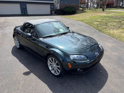 Used 2007 MAZDA MX-5 Miata Touring image 11