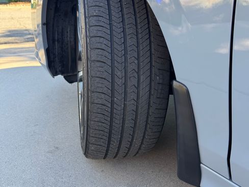 Used 2024 Honda Civic Touring image 17