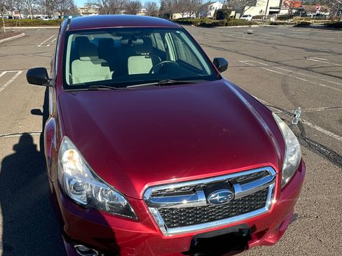 Used 2014 Subaru Legacy 2.5i AWD/4WD image 4