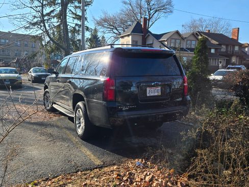 Used 2017 Chevrolet Suburban LT w/ LT Midnight Edition image 2