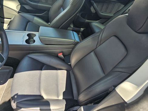 Used 2023 Tesla Model 3 Standard Range image 20