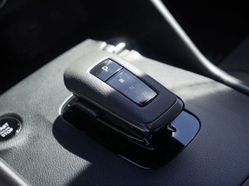 Used 2024 Nissan Z Performance w/ Heritage Edition image 15