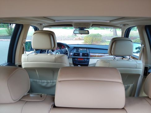 Used 2011 BMW X5 xDrive35i AWD/4WD image 10