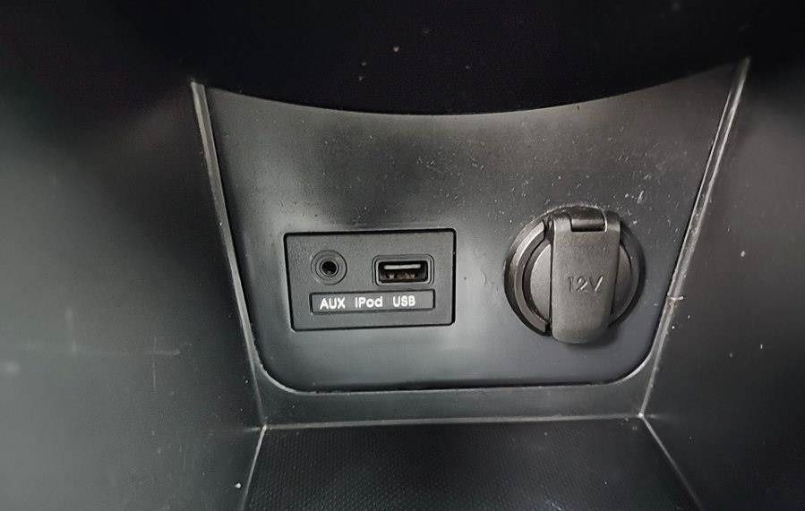 Used 2012 Hyundai Accent GLS FWD image 16