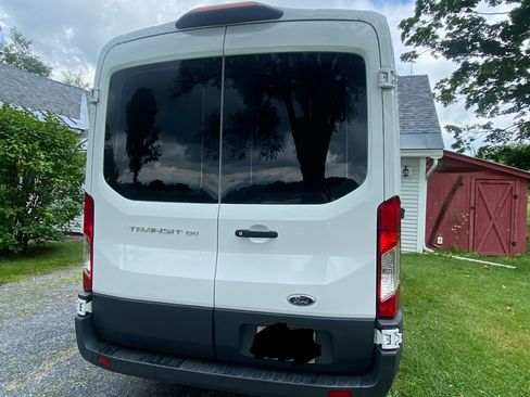 Used 2018 Ford Transit 150 130 Medium Roof image 5