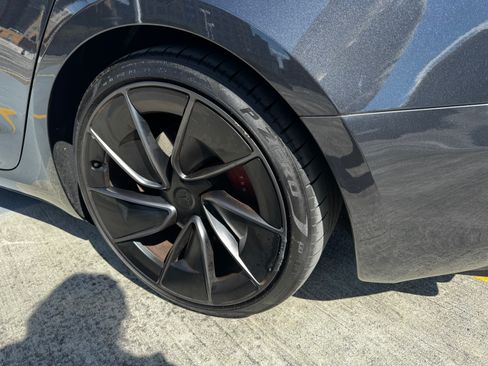Used 2024 Tesla Model 3 Performance AWD/4WD image 16
