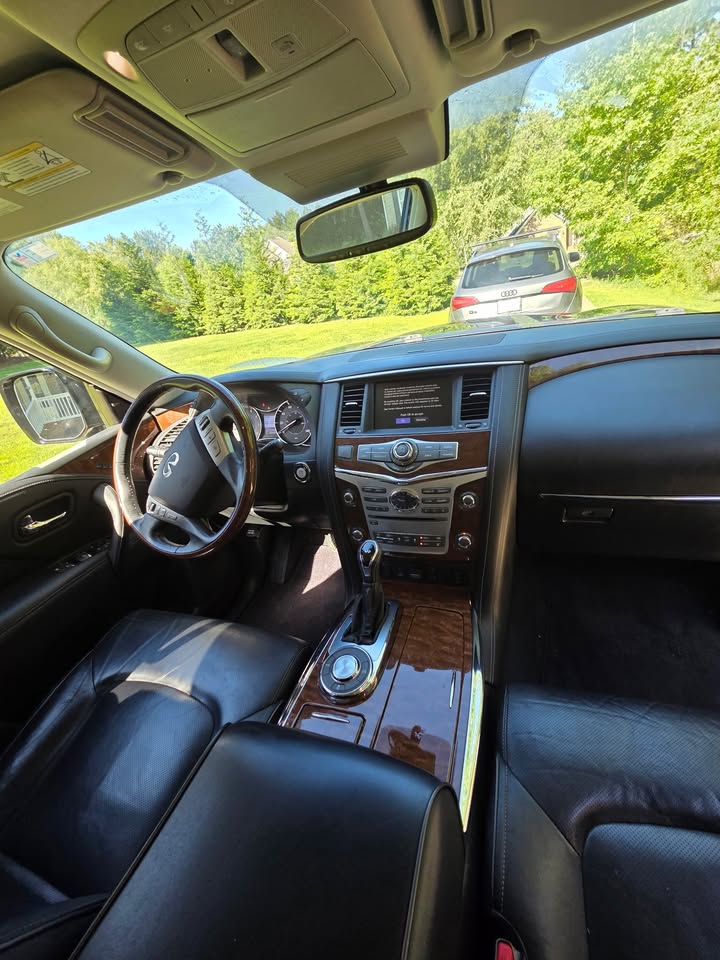 Used 2019 INFINITI QX80 Luxe w/ 22" Wheel Package RWD image 5