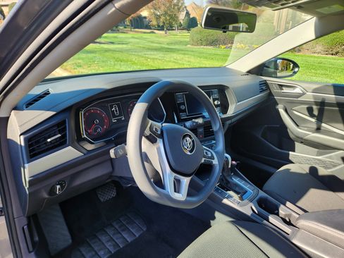 Used 2021 Volkswagen Jetta S w/ Driver Assistance Package image 12