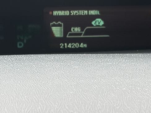 Used 2013 Toyota Prius Persona Series image 8