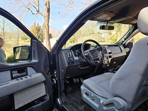 Used 2013 Ford F150 XLT w/ Luxury Equipment Group image 17
