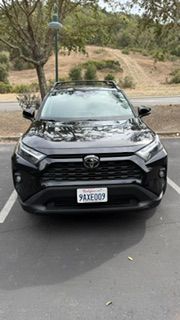 Used 2022 Toyota RAV4 XLE Premium FWD image 2