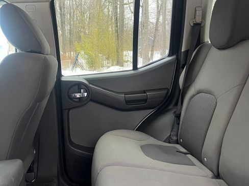 Used 2014 Nissan Xterra S w/ Value Package image 25