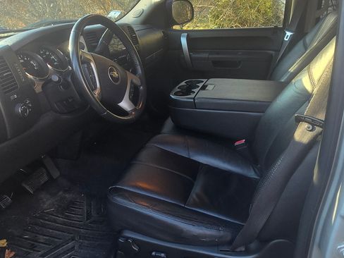 Used 2011 Chevrolet Silverado 1500 LT w/ All-Star Edition image 19