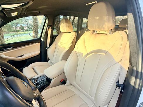 Used 2019 BMW X3 sDrive30i image 5