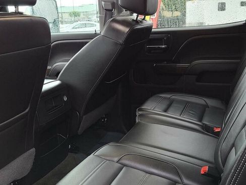 Used 2018 GMC Sierra 3500 Denali image 11