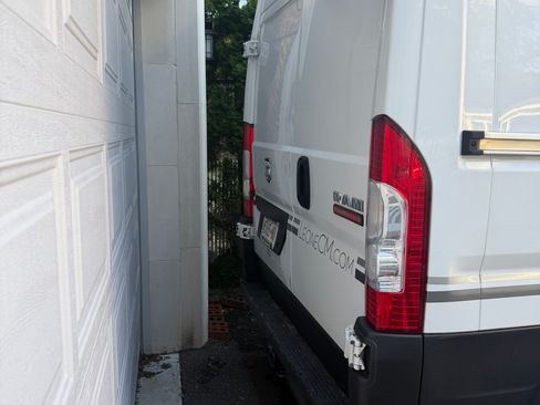 Used 2022 RAM ProMaster 2500 w/ Advanced Safety Group FWD image 5