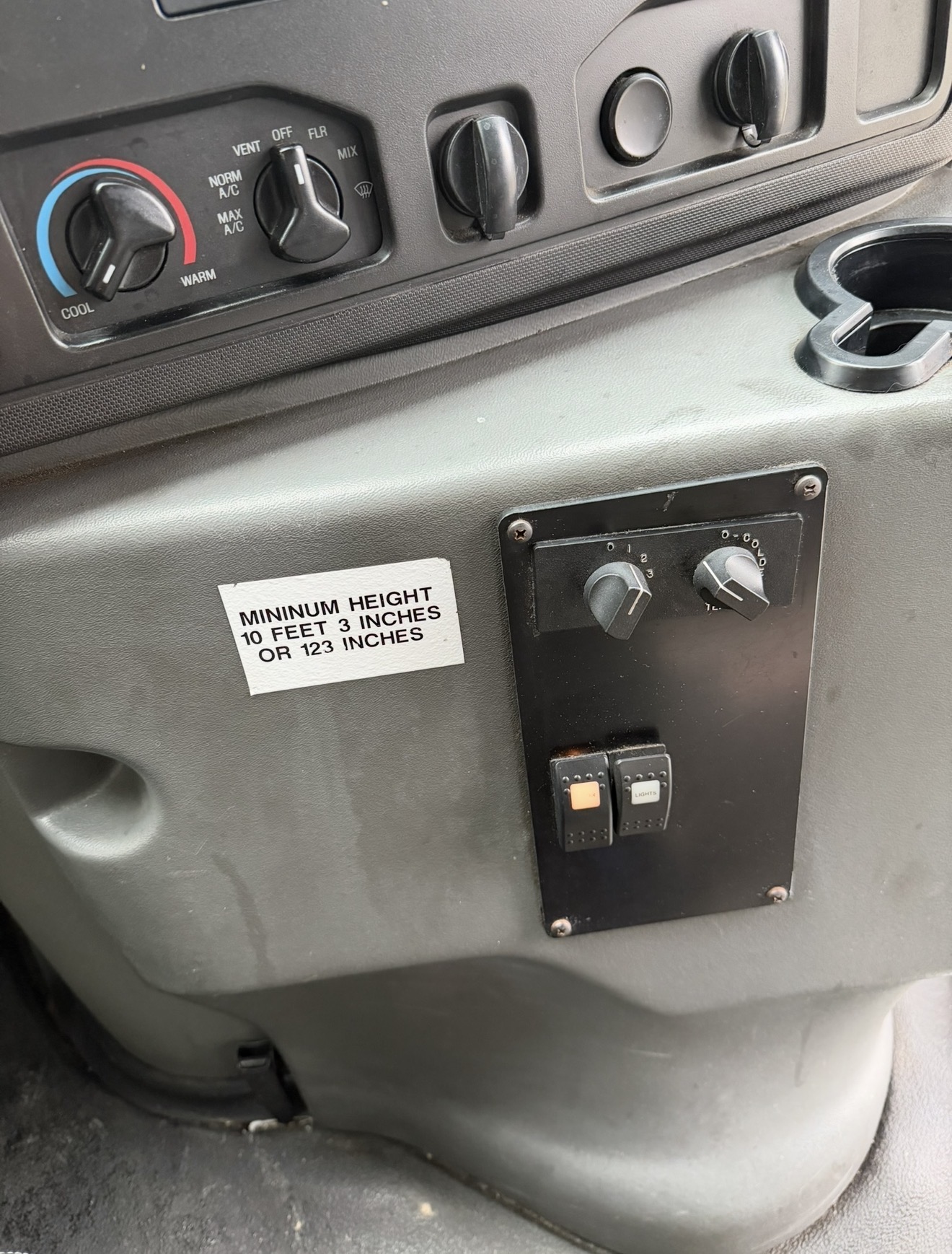 Used 2016 Ford E-450 and Econoline 450 Super Duty w/ Shuttle Bus Prep Package RWD image 16