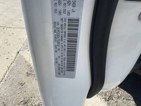 Used 2018 Dodge Journey SXT w/ Blacktop Package image 9