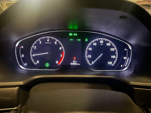 Used 2018 Honda Accord Sport image 6