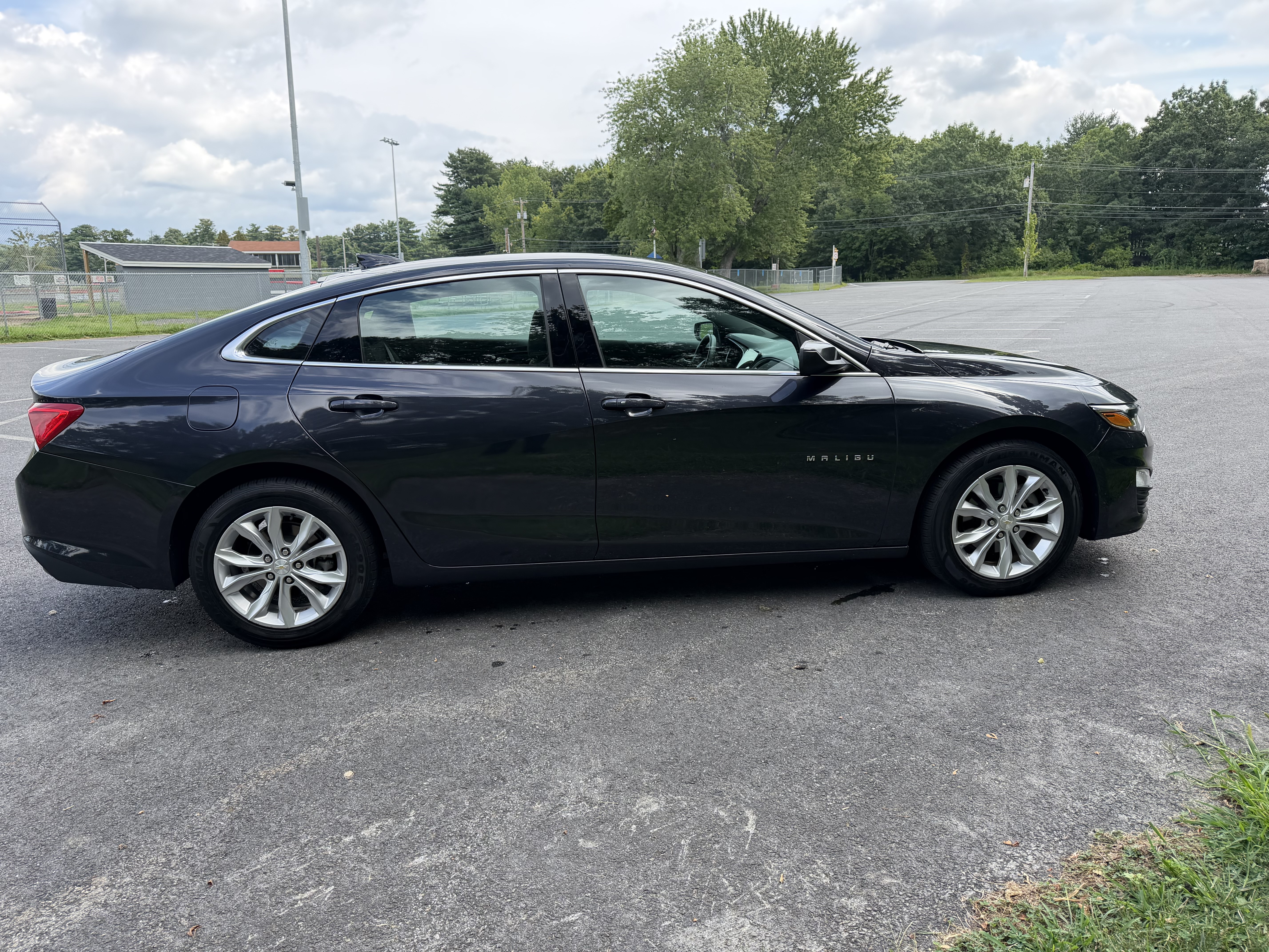 Used 2023 Chevrolet Malibu LT FWD image 5
