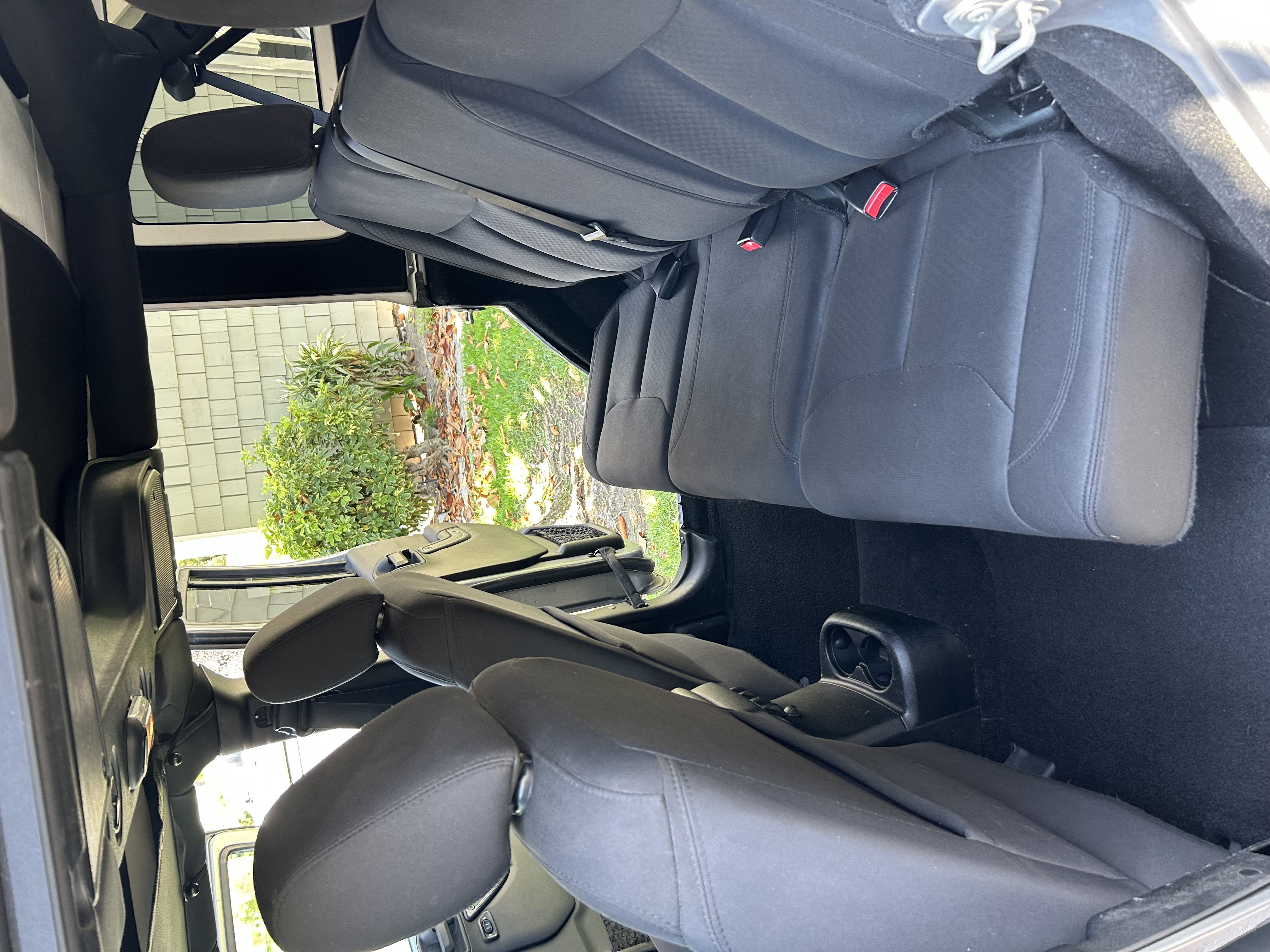 Used 2018 Jeep Wrangler Unlimited Sport S AWD/4WD image 14