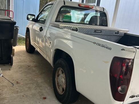 Used 2008 Chevrolet Colorado LS image 5