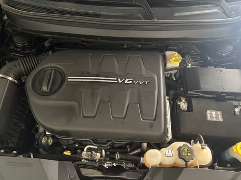 Used 2019 Jeep Cherokee Limited w/ Trailer Tow Group AWD/4WD image 24