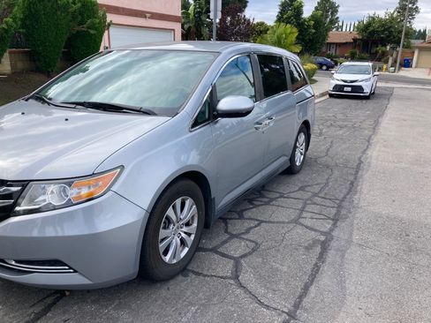 Used 2016 Honda Odyssey EX image 5