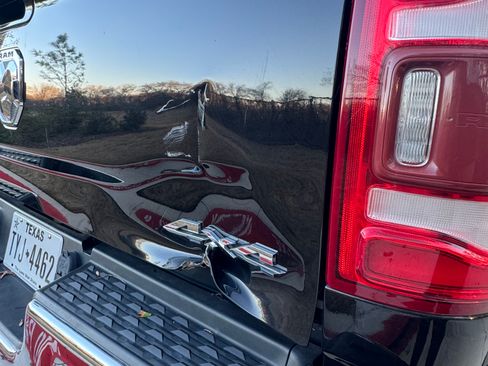 Used 2019 RAM 3500 Laramie image 10