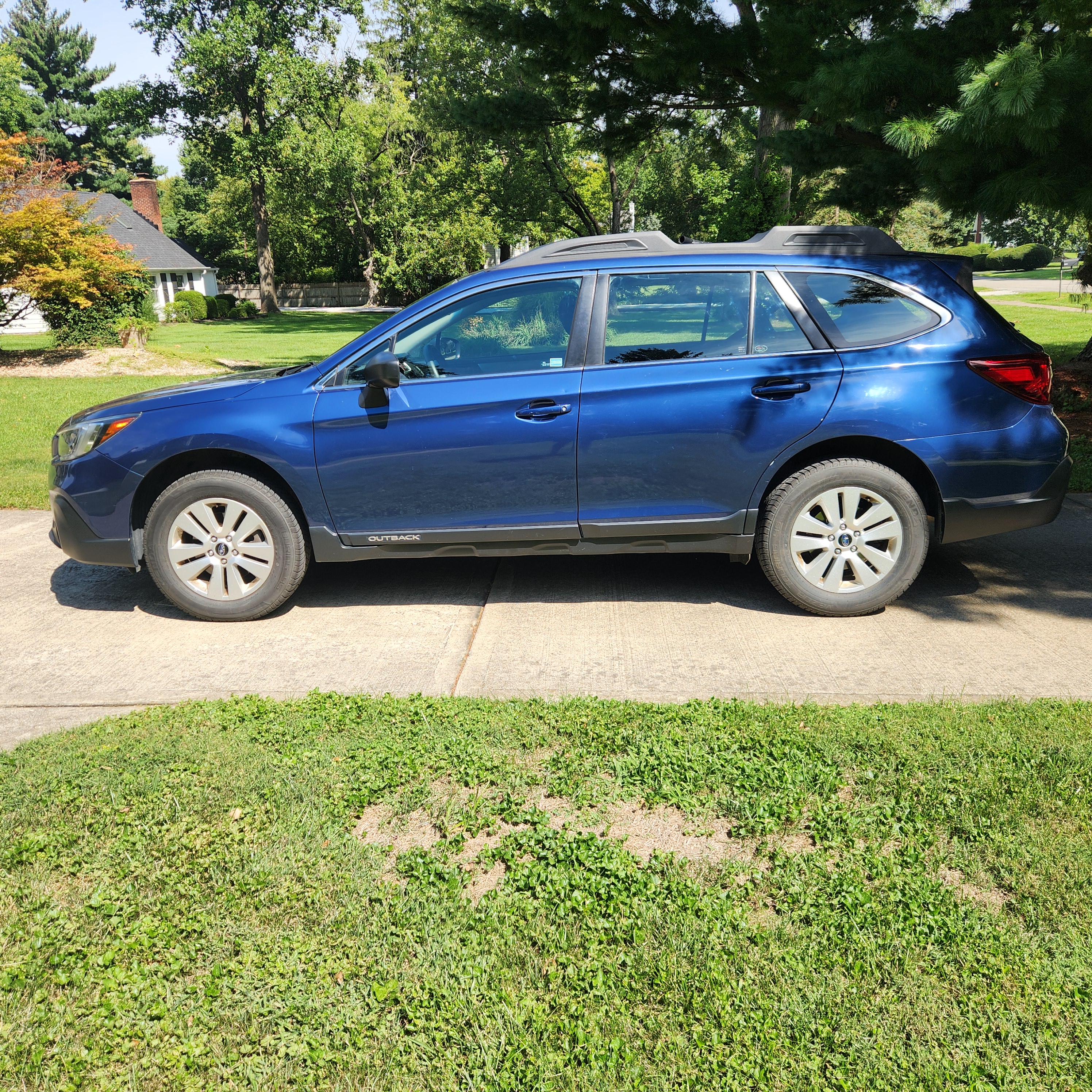 Used 2019 Subaru Outback 2.5i AWD/4WD image 14