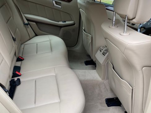 Used 2013 Mercedes-Benz E 350 E 350 Sedan 4D image 14